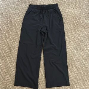 Athleta Black Sweatpants Relaxed Fit Elastic Waist